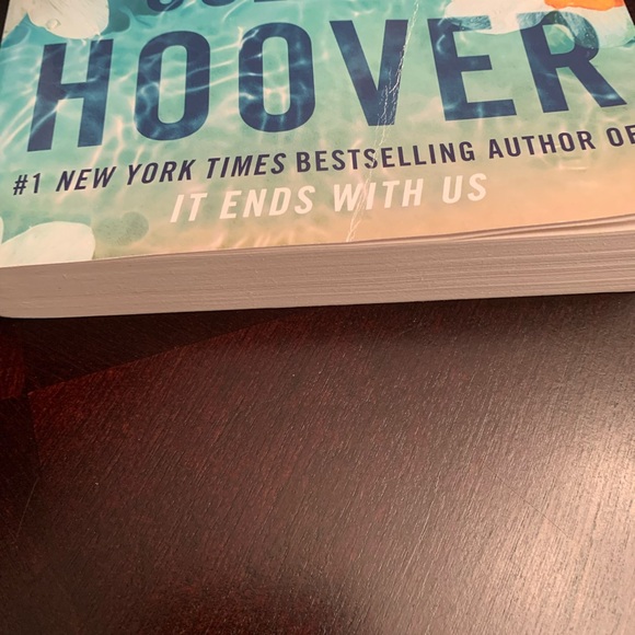 Colleen Hoover’s It Starts with Us - Picture 3 of 5